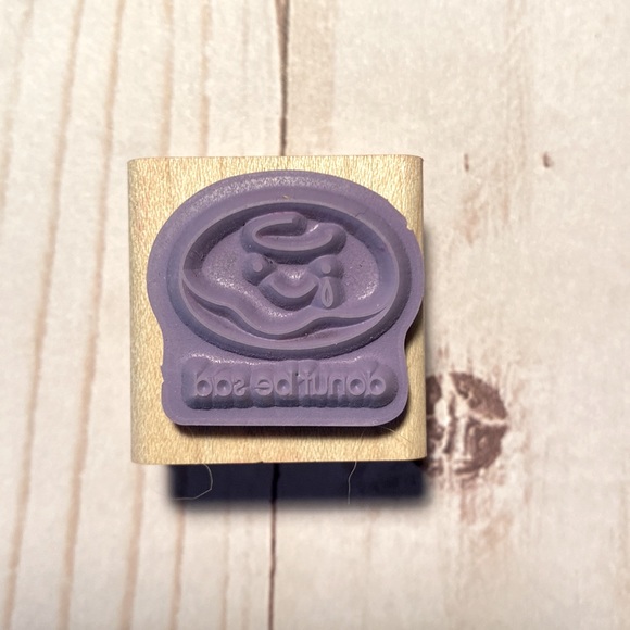 5/20$ RUBBER STAMP sad doughnut - Picture 2 of 2